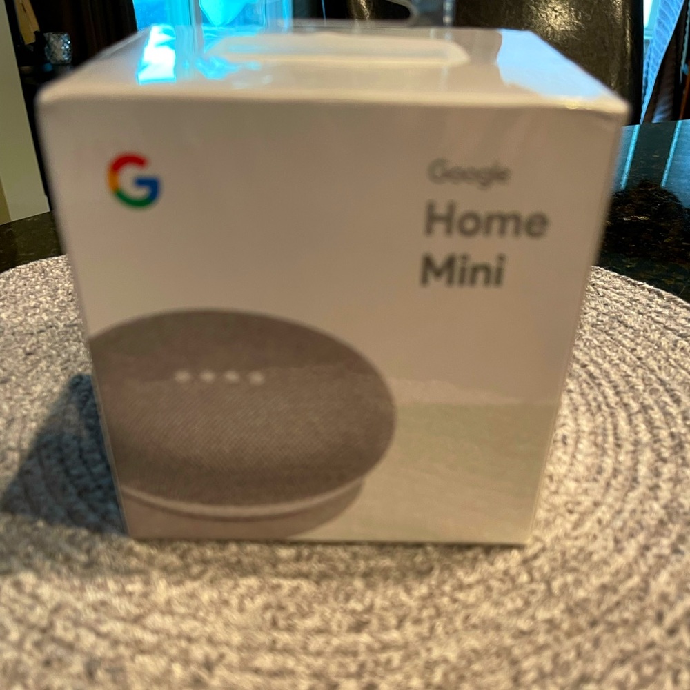 Google Home Mini